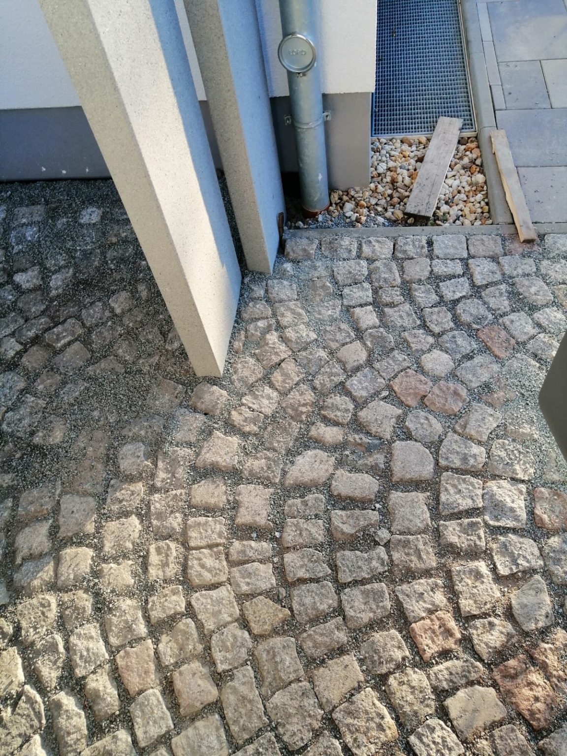 Verlegung Granitpflaster Zöllnitz